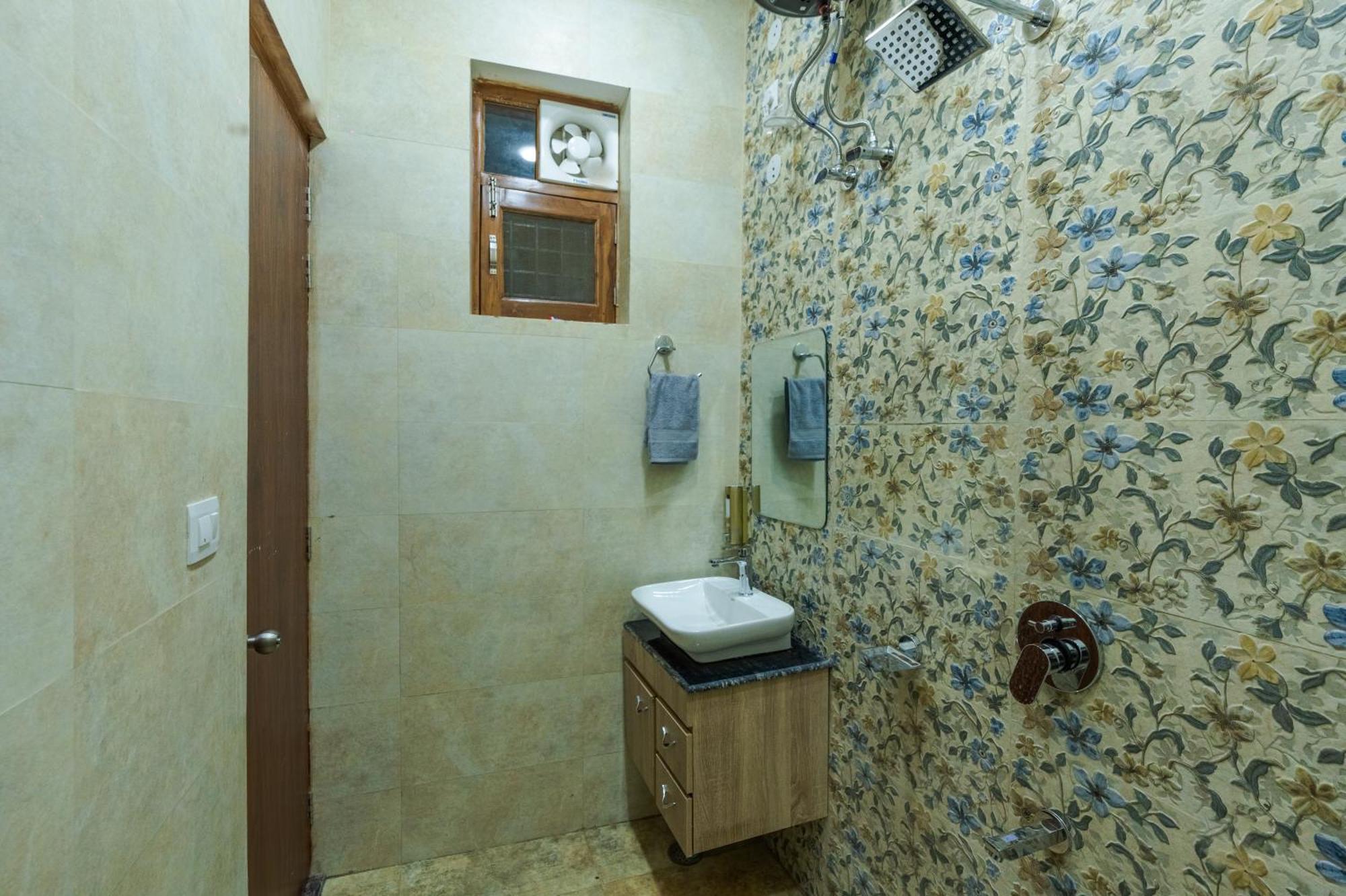 Dhruva - Luxury Villa In Cbd Dehradun Zewnętrze zdjęcie